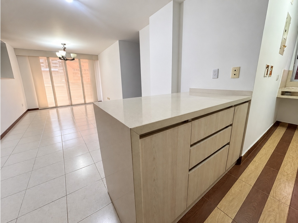 Se vende apartamento en los Colores — foto 2