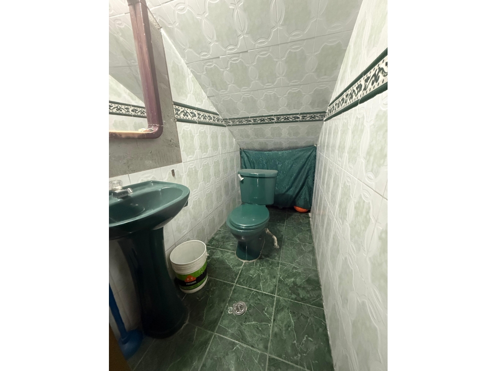 Se vende apartamento en Manrique — foto 5