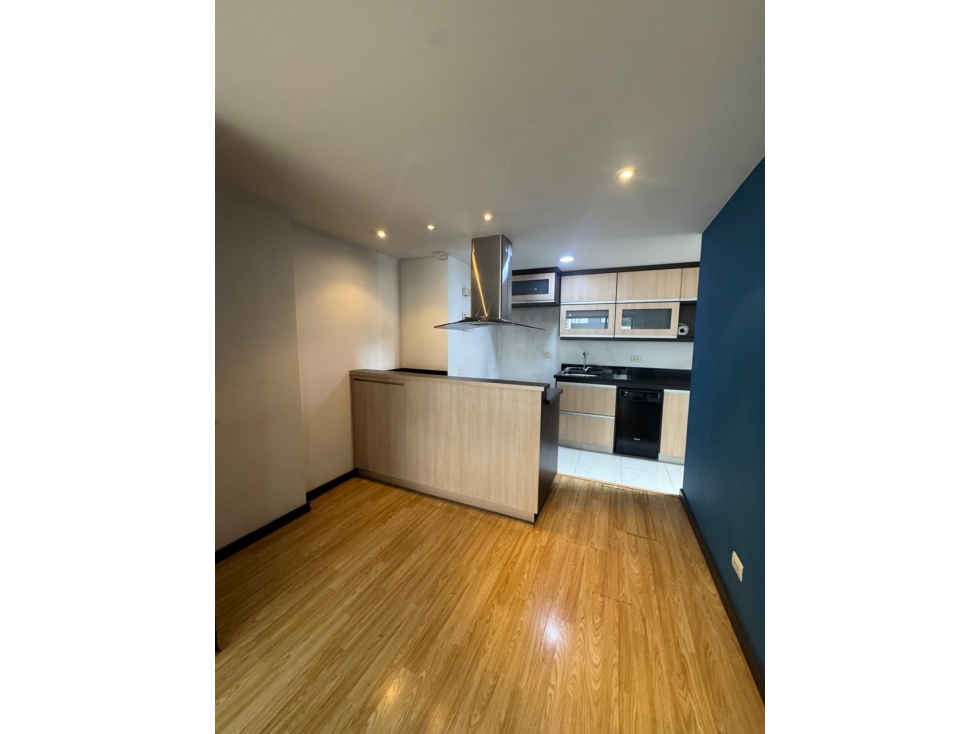 Se vende apartamento en los Colores