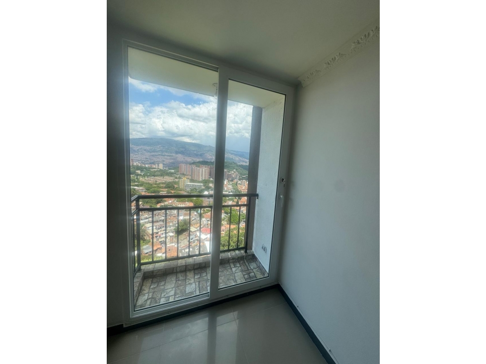 Se vende apartamento en Calasanz — foto 2