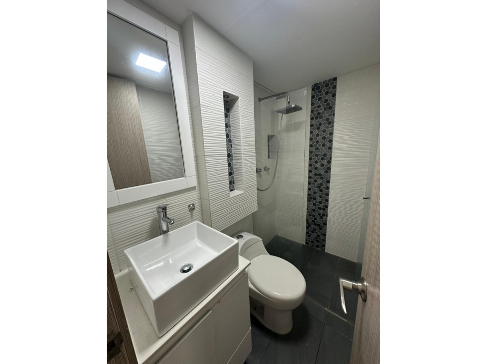 Se vende apartamento en los Colores Medellin — foto 6