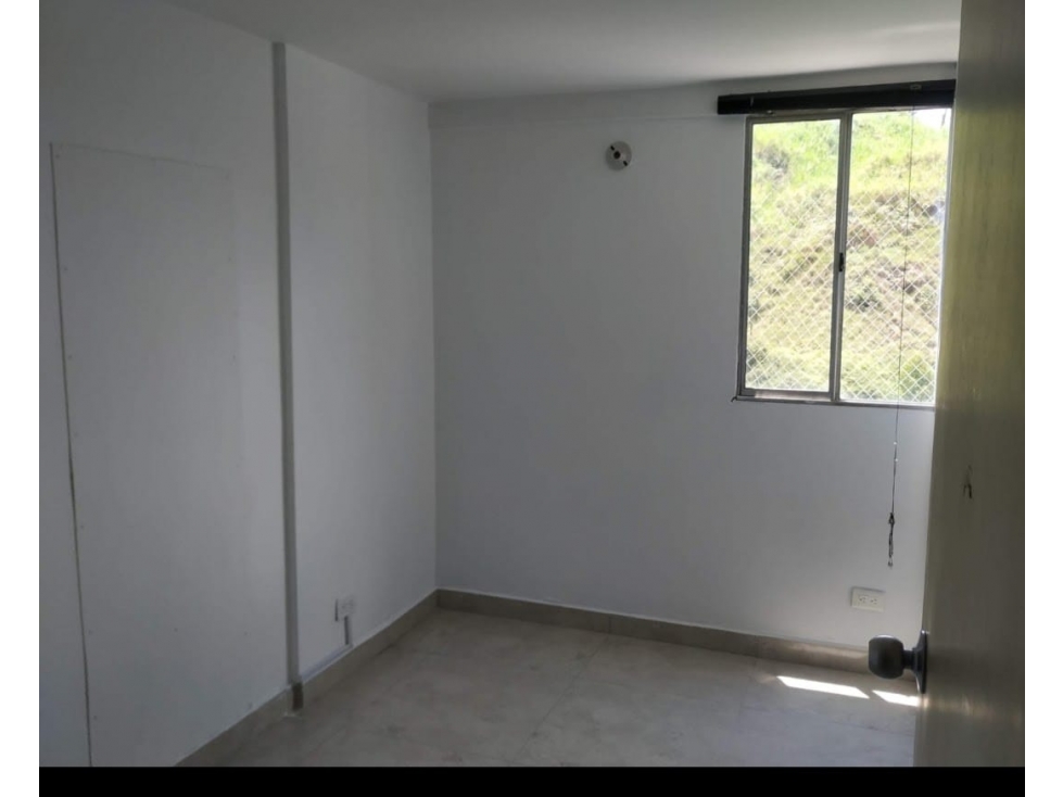Se vende apartamento en Calasanz — foto 4