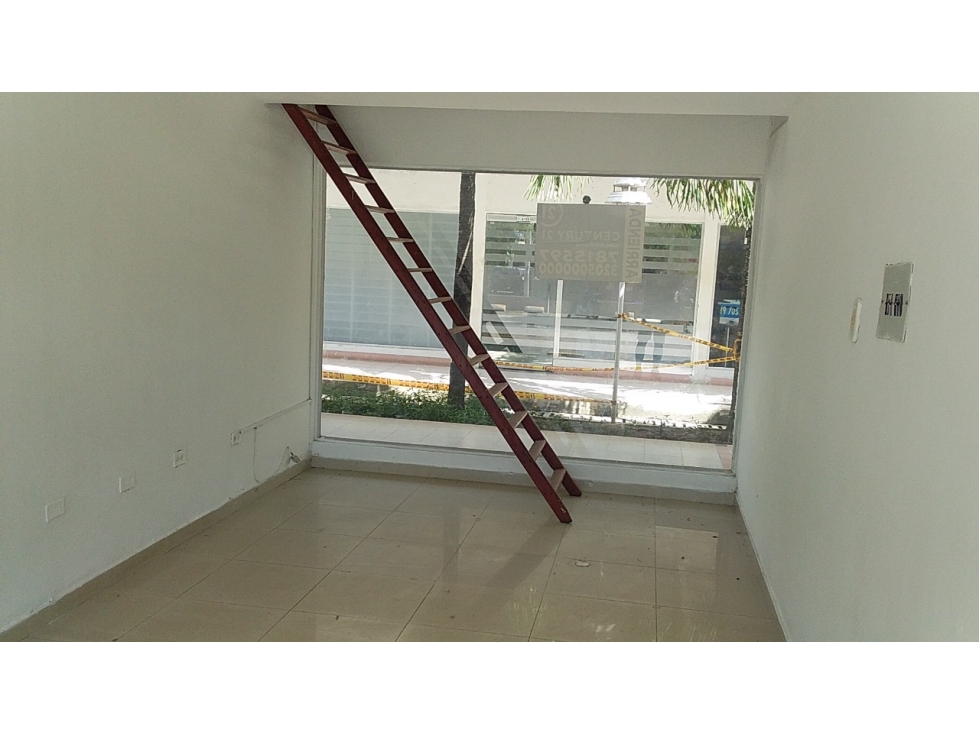 local en venta centro comercial del sur en Montería - 2