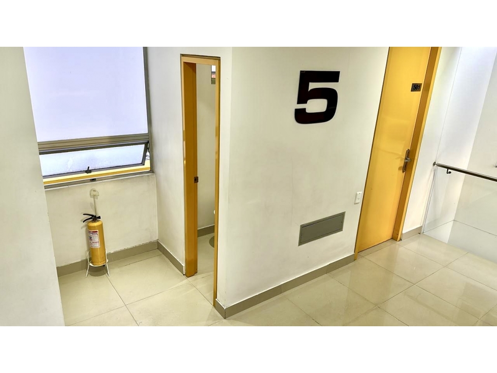 Oficina en venta en Cedritos Bogotá — foto 2