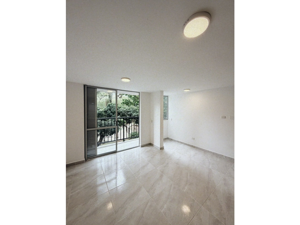 Apartamento en venta en Sendero Silvestre en Navarra Bello — foto 4