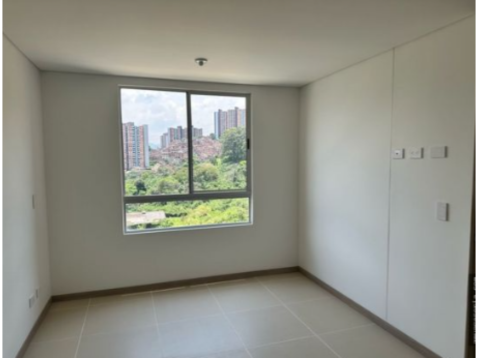 Apartamento en venta en Guayabal Entrevillas — foto 5