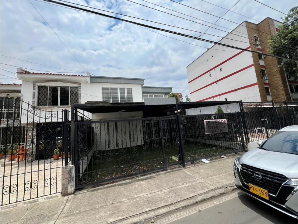 VENTA DE CASA AL QUINTAS DE DON SIMON
