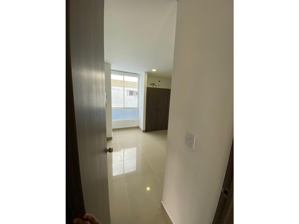 SE VENDE CASA EN CONDOMINIO SENDEROS DE LAS MERCEDES JAMUNDI RQ