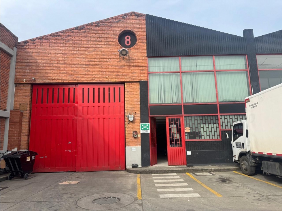 Bodega parque industrial