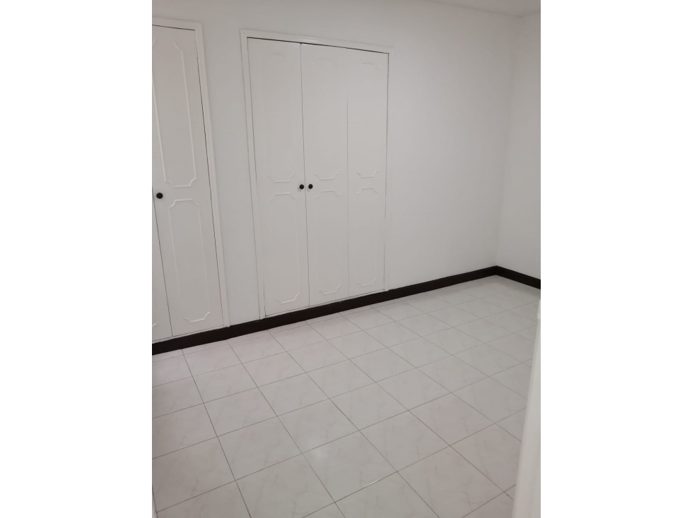Se Vende Edificio Sobre La Calle Quinta - San Fernando — foto 2