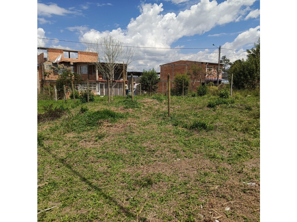 VENTA LOTE ESQUINERO DE 167M2 URB. CIUDADELA CALIMA-DARIEN CH - 2