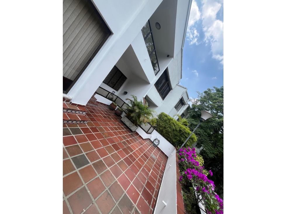 SE VENDE CASA EXTERNA EN SANTA RITA OESTE DE CALI, EXCELENTE UBICACION — foto 3