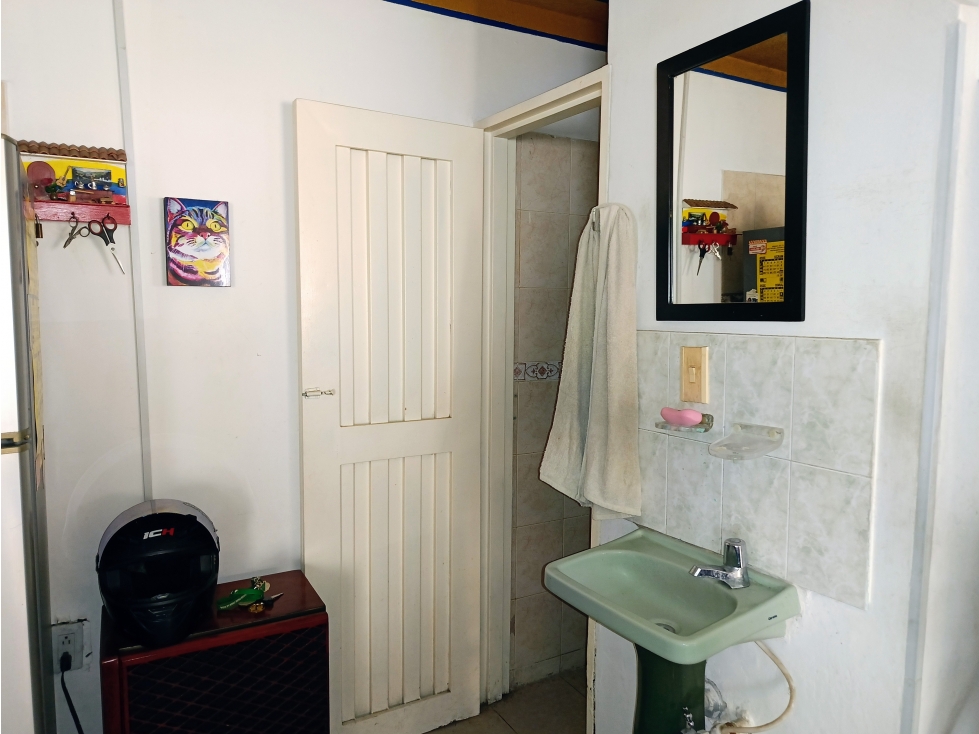 VENTA CASA UNIFAMILIAR ORIENTE PETECUY 2 — foto 4