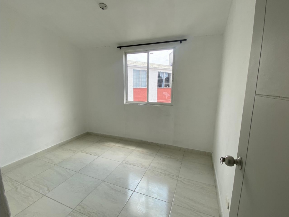 APARTAMENTO EN VENTA CALI SUR BARRIO MELENDEZ CR GUARANI — foto 3