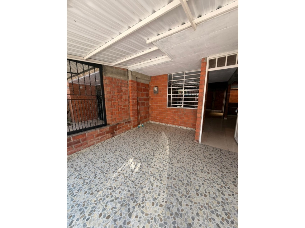 VENTA CASA 2 PISOS B. BONANZA JAMUNDI CH-DT — foto 4