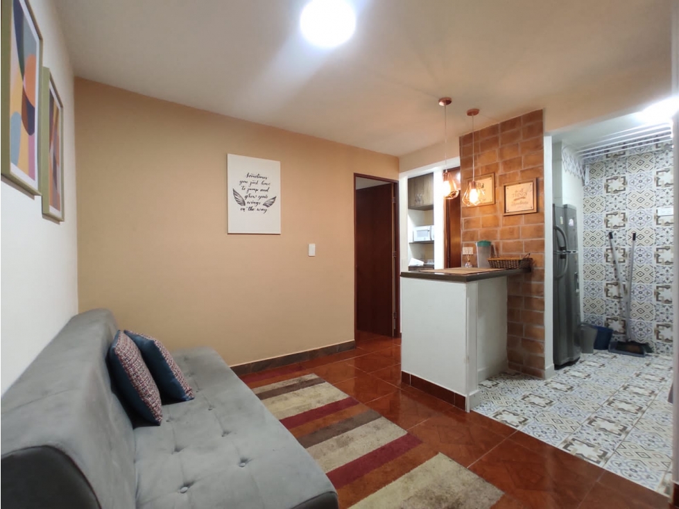 VENTA APARTAMENTO AMOBLADO EN EDIFICIO FRENTE AL TERMINAL CH-MN