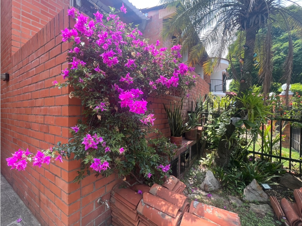 VENDEMOS CASA DE DOS NIVELES EXTERNA EN BRISAS DEL LILI — foto 2