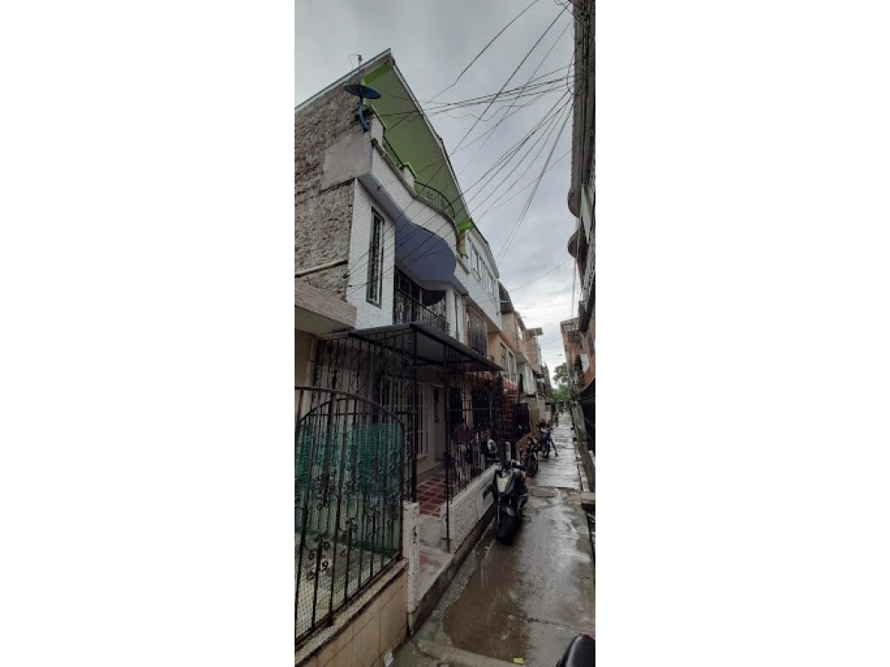 SE VENDE CASA C CORDOBA 3 PISOS INDEPENDIENTES, BENF RENTA RQ — foto 2