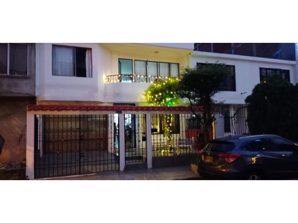 VENTA DE CASA SECTOR PRADOS DEL LIMONAR