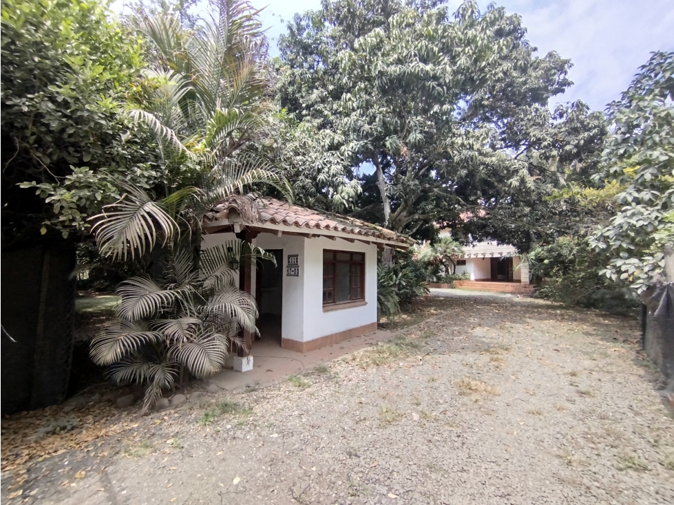 VENTA CASA LOTE ESQUINERA COLINDA CON LA CIUDAD DE CALI CH — foto 4