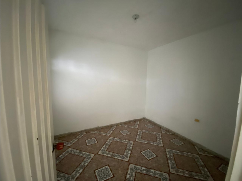 CASA EN VENTA AL SUR DE LA CIUDAD DE CALI BARRIO CRISTOBAL COLON — foto 6