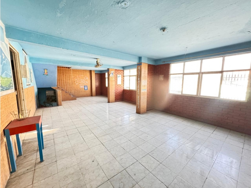EDIFICIOS COLEGIO EN VENTA — foto 6