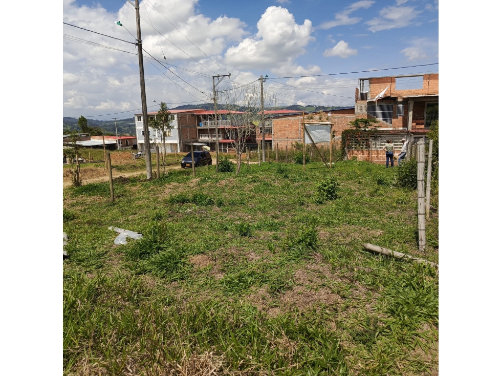 VENTA LOTE ESQUINERO DE 167M2 URB. CIUDADELA CALIMA-DARIEN CH - 6