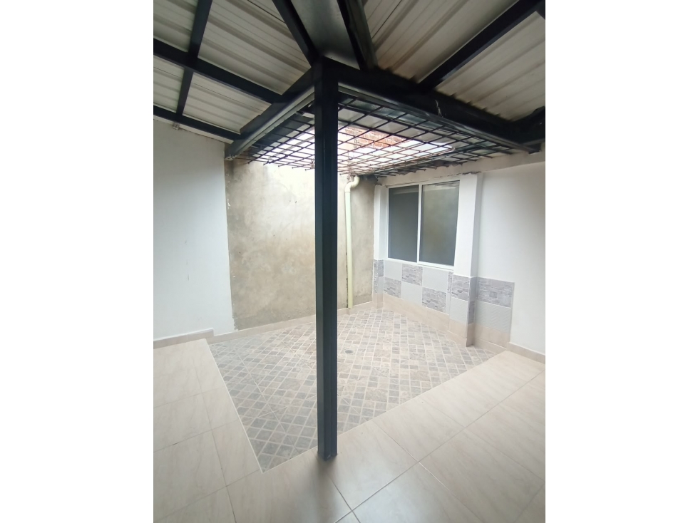 CASA EN VENTA BARRIO FUENMAYOR BUGA CON APTO INDEPENDIENTE CH-DT