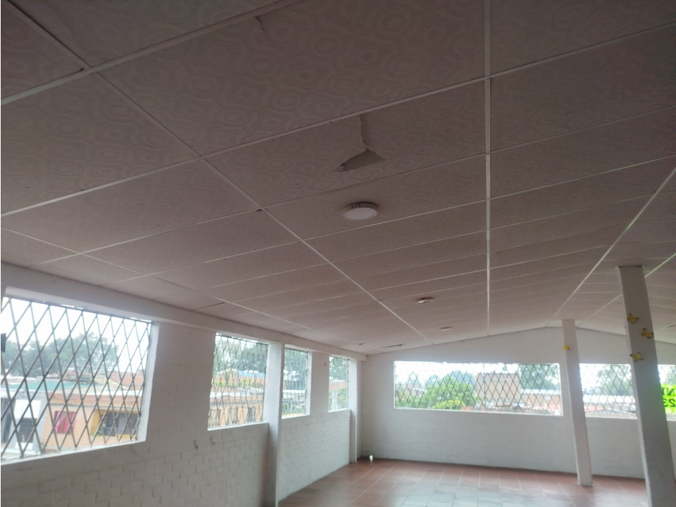 Se Vende Edificio Comercial - Inversión- Mariano Ramos - Cali - KF - 6