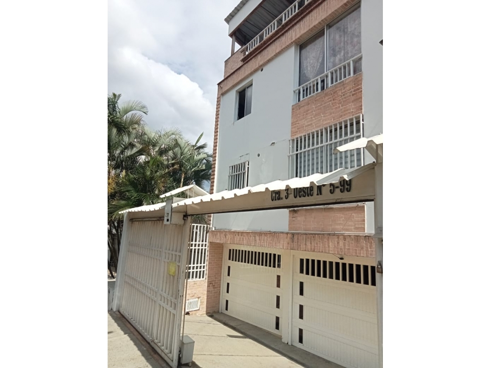 EDIFICIO PARA INVERSION HABITACIONAL BARRIO LA ARBOLEDA