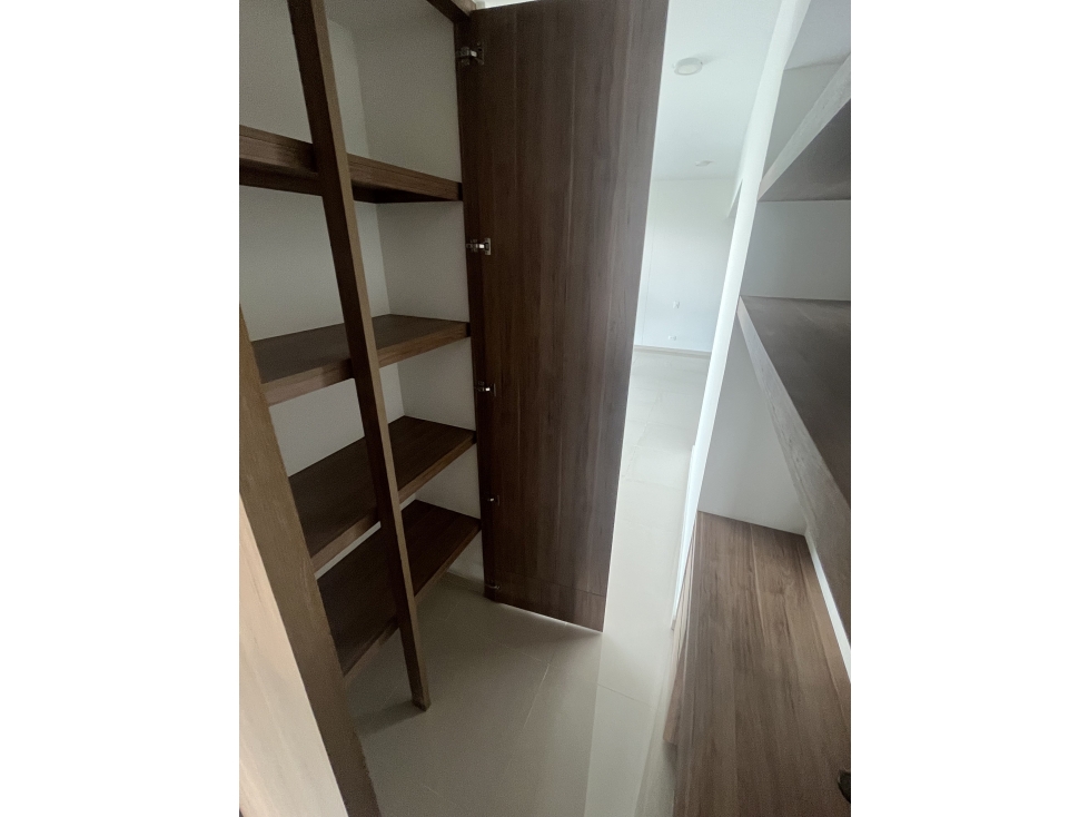 SE VENDE APARTAMENTO DE 161 M2 EN PANCE PISO 8 JT — foto 6