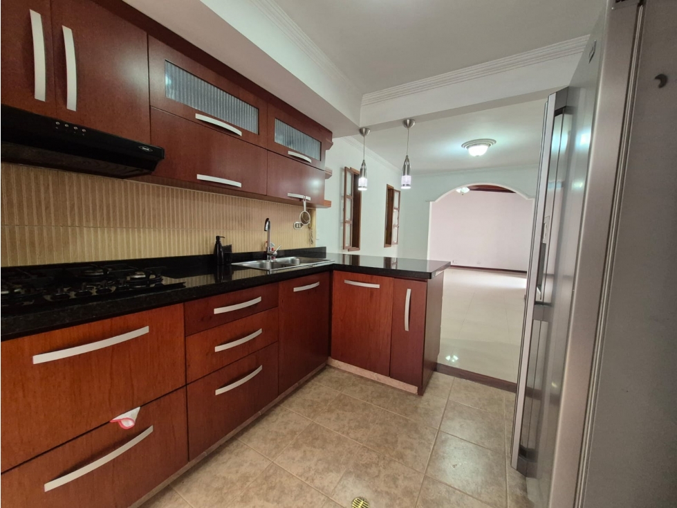 Venta Casa Ciudad Jardin Cali AI — foto 5