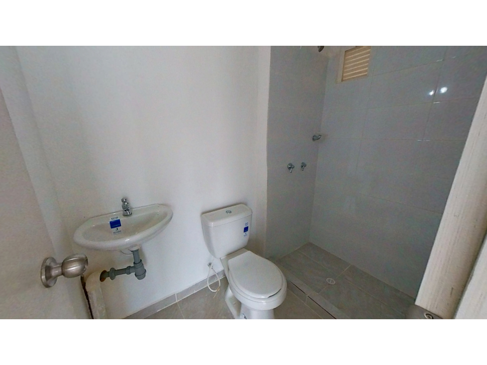 VENDO APARTAMENTO EN GOLONDRINA DE LA COLINA — foto 6