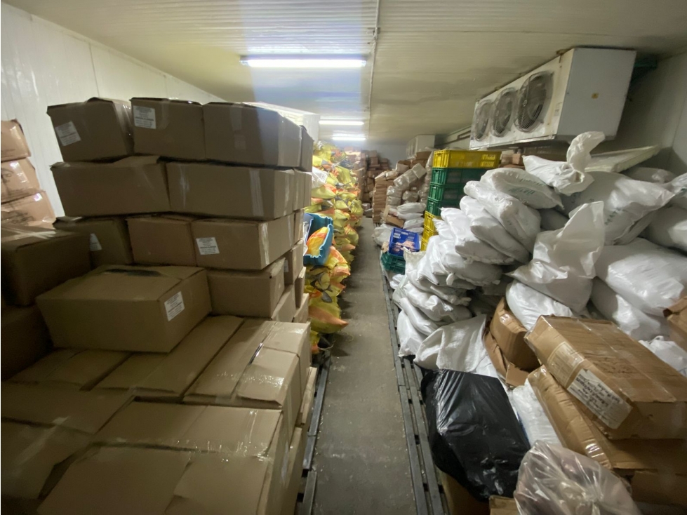 BODEGA, 2 CUARTOS FRIOS BENEFICIO RENTA $15 MILLONES, SANTA ELENA RQ - 6