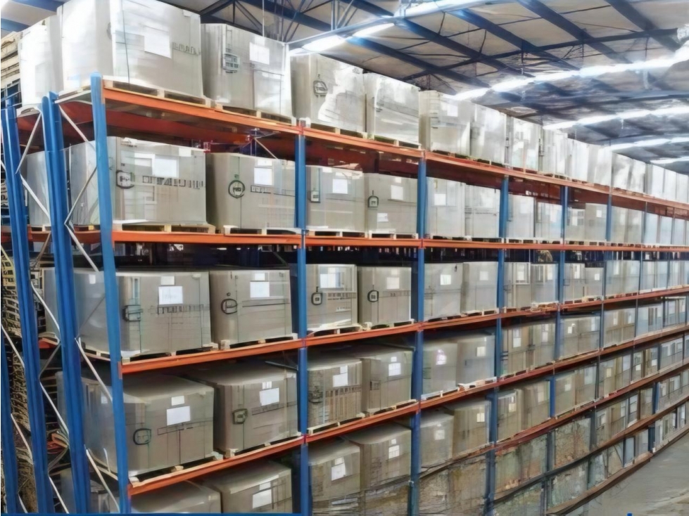 SE VENDE BODEGA RENTANDO 1% NETO - 3