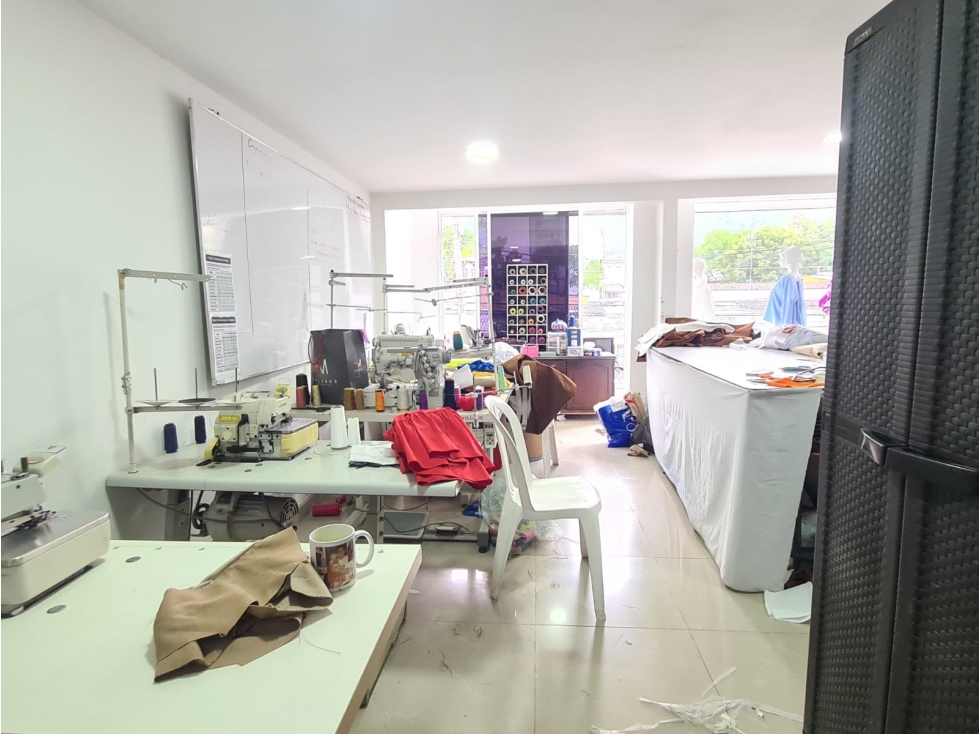 Local comercial de 2 niveles, Versalles, Cali — foto 2