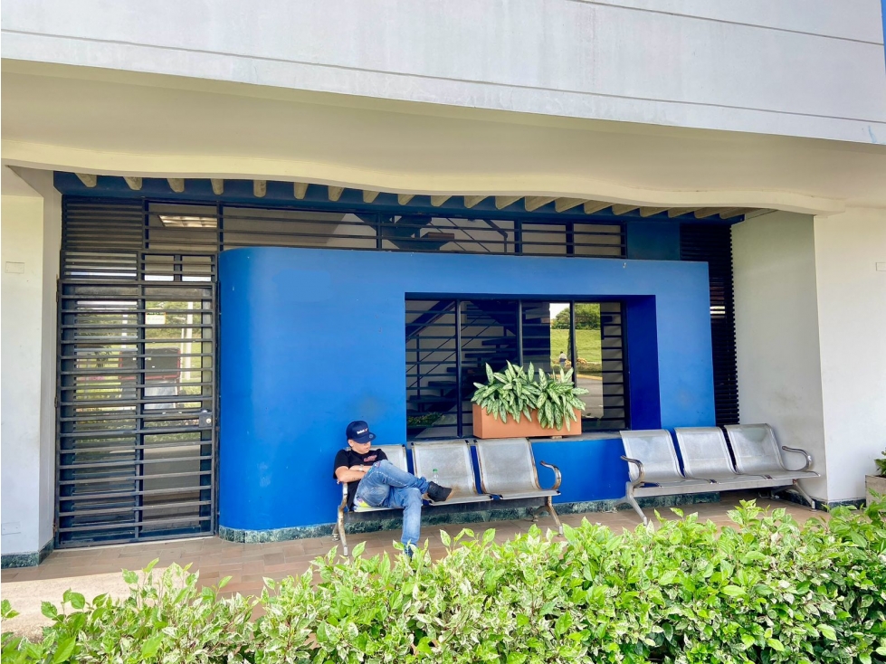 SE ALQUILA LOCAL EXTERNO EN ZONA FRANCA vía al aeropuerto de Palmira - 2