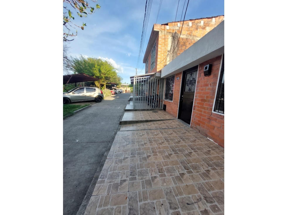 Casa en VENTA barrio Alticos de Santa Monica Cartago Valle del Cauca - 3