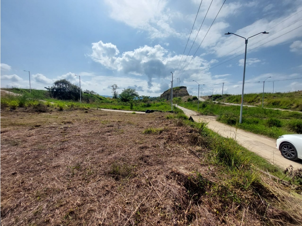 Lote en venta en el barrio el Limonar campestre Cartago Valle - 1