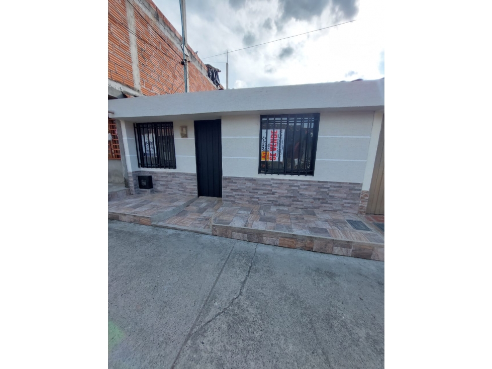 casa en venta en el barrio La Aurora Cartago Valle $170.000.000