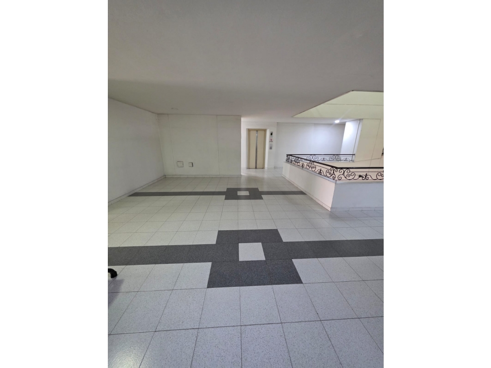 Local comercial EN VENTA ED. San Francisco, Cartago Valle - 2