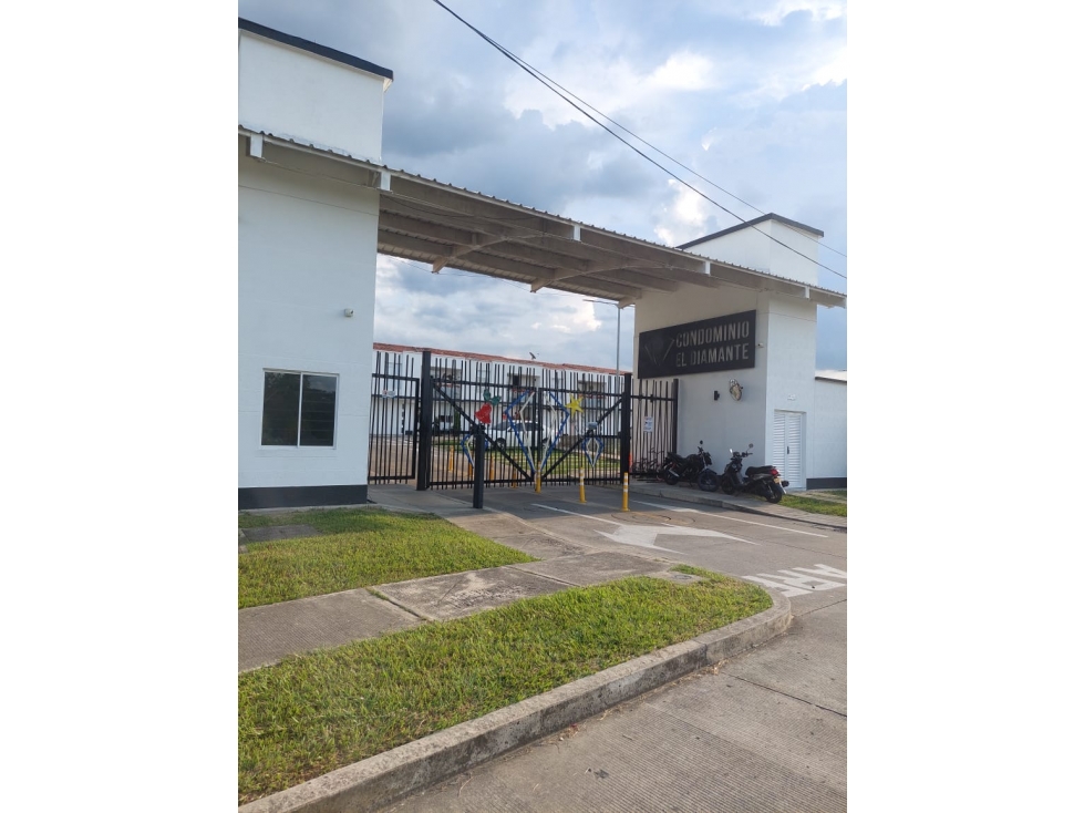 Casa en venta en el condominio El Diamante Cartago valle del cauca - 2