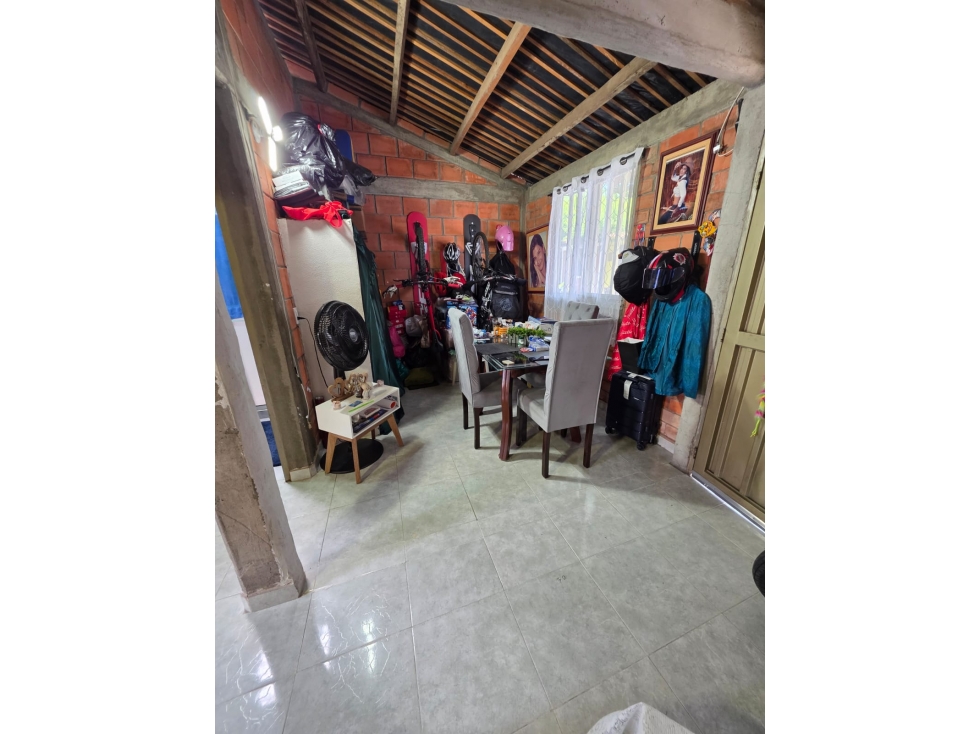 Casa EN VENTA Barrio Los Angeles Cartago Valle — foto 4