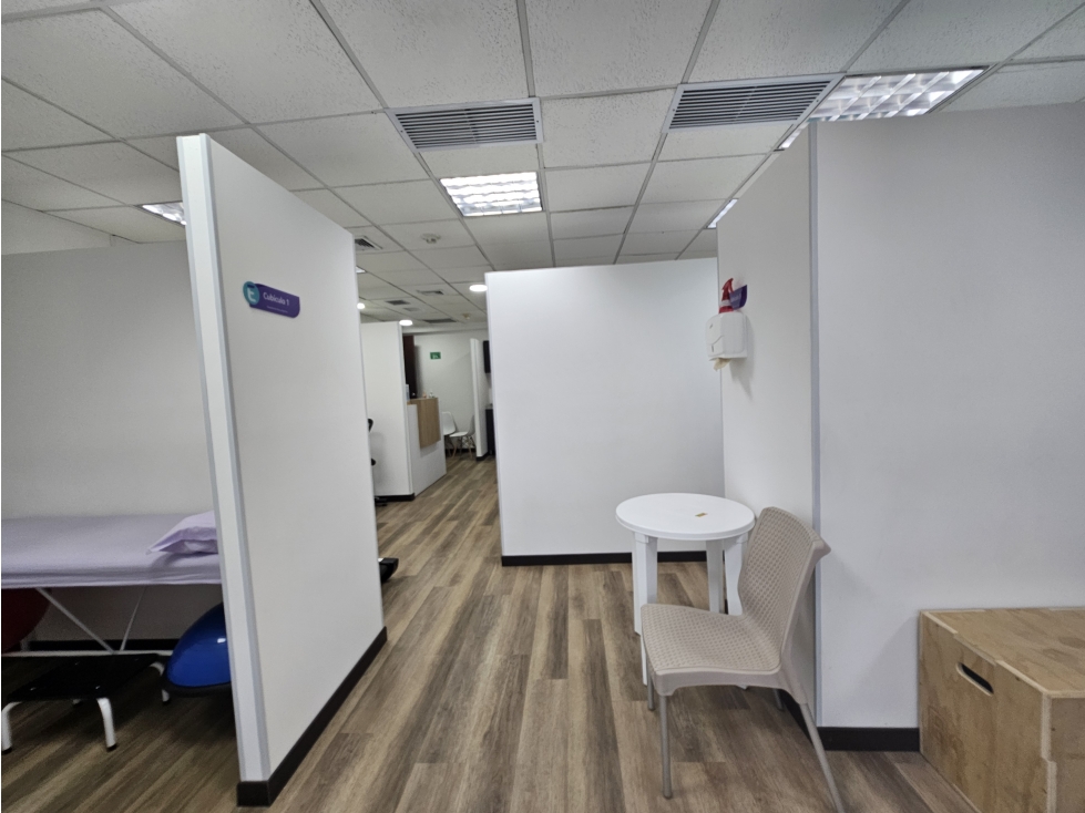 Venta de oficina o consultorio santa monica Norte de Cali — foto 4