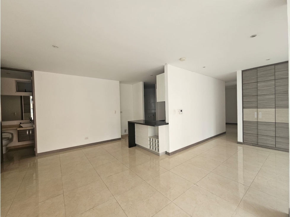Venta Apartamento en barrio Normandía Oeste de Cali — foto 6