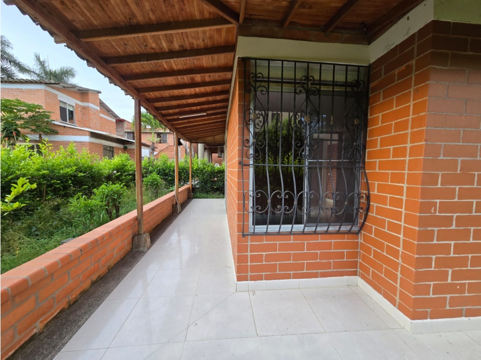 VENTA CASA EN URBANIZACION CAMPESTRE CARTAGO — foto 4