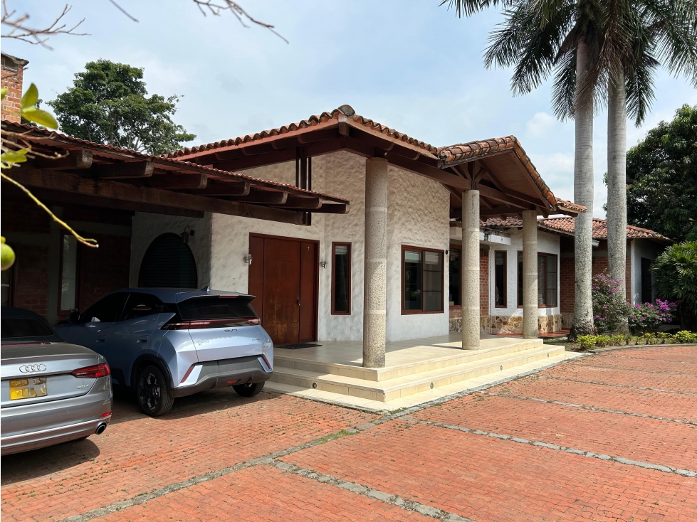 Venta de Casa en Unidad Residencial de Las Mercedes Jamundí