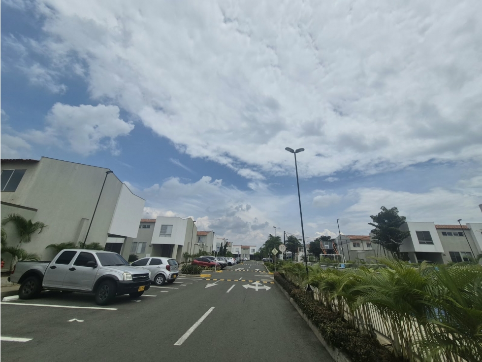 Venta Casa Unidad Cocli Ciudad Country Jamundi - 1