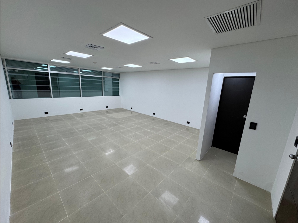 Venta de oficina o consultorio santa monica Norte de Cali — foto 3