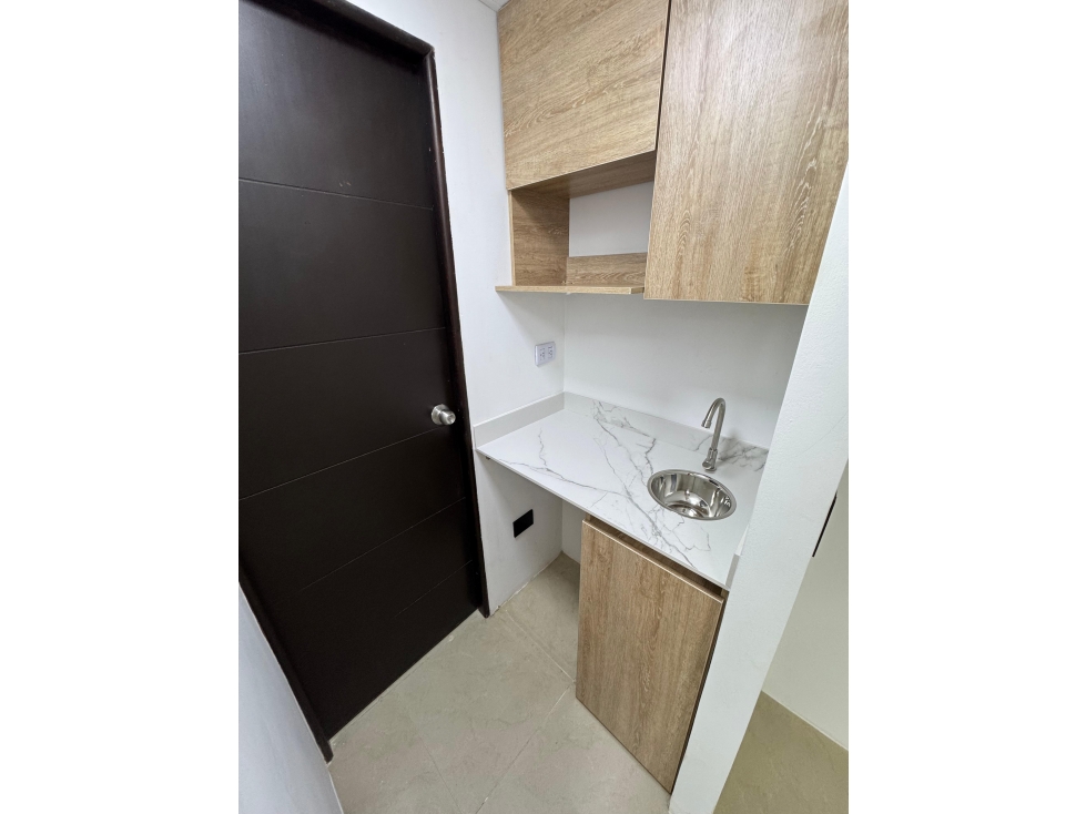 Venta de oficina o consultorio santa monica Norte de Cali — foto 2